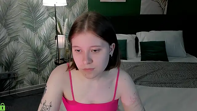 Snapshot of Kylie-Voss chatting on June 2026 02:56:01 AM Kylie-Voss online show from June 2026 02:56:01 AM