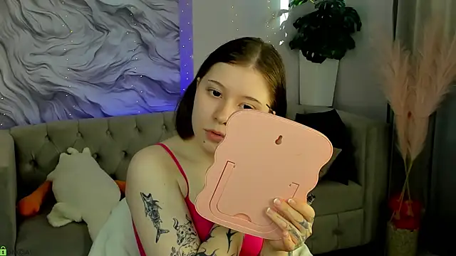 Snapshot of Kylie-Voss chatting on June 2026 03:04:01 AM Kylie-Voss online show from June 2026 03:04:01 AM