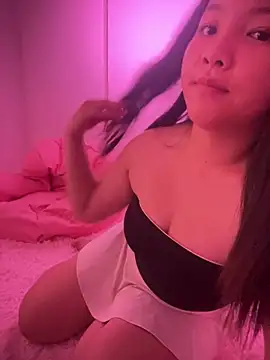 Snapshot of CiCi719 chatting on June 2026 04:51:02 AM CiCi719 online show from June 2026 04:51:02 AM