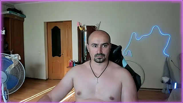 Snapshot of -SexyDaddy- chatting on June 2026 02:19:02 PM -SexyDaddy- online show from June 2026 02:19:02 PM