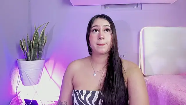 Allison Peach online show from June 2026 08:23:01 PM