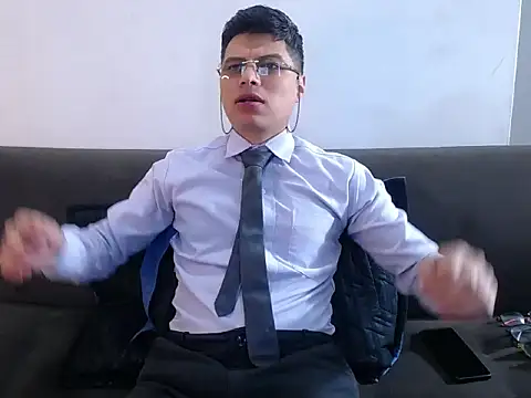 Snapshot of AquilesTaylor chatting on June 2026 12:29:01 PM AquilesTaylor online show from June 2026 12:29:01 PM