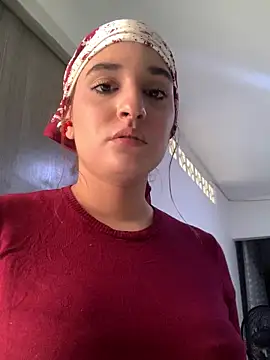 Aishas00 online show from June 2026 04:35:02 PM