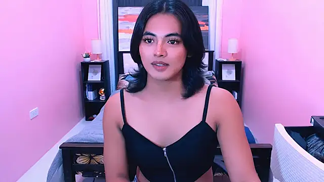 MiamoreAmara69 online show from June 2026 06:52:01 PM
