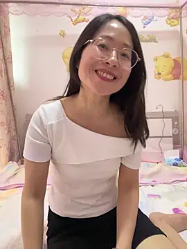 Snapshot of TangTang0530 chatting on June 2026 09:47:01 AM TangTang0530 online show from June 2026 09:47:01 AM