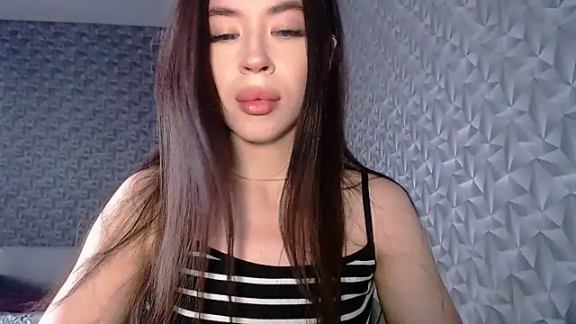 Snapshot of lu_dominationn chatting on June 2026 01:33:01 PM lu dominationn online show from June 2026 01:33:01 PM