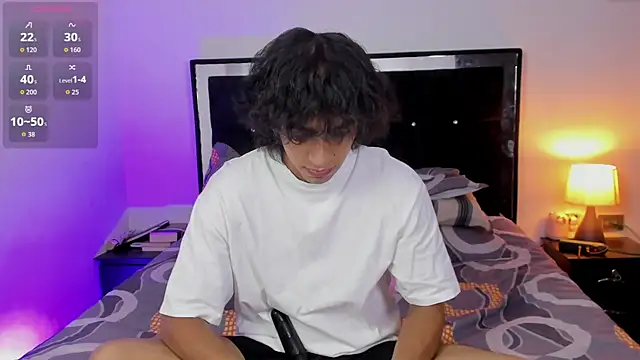 Shy Mateo online show from June 2026 09:09:01 PM