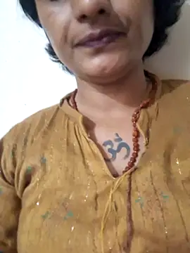 Snapshot of Miss-kuhu chatting on June 2026 07:51:02 PM Miss-kuhu online show from June 2026 07:51:02 PM