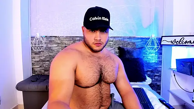 apolorusso online show from July 2026 07:02:02 AM