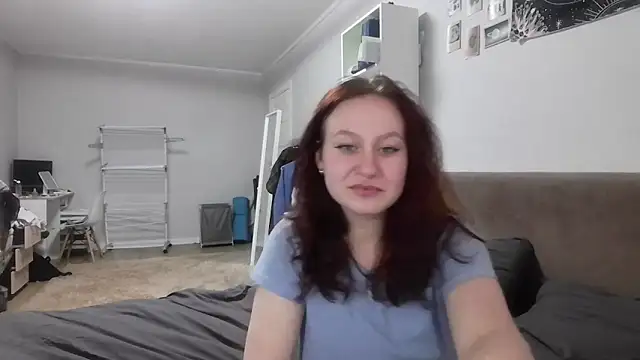 LoiseLovetto online show from June 2026 04:22:02 PM