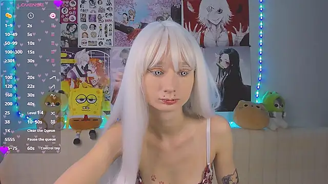 Katia Nabiee online show from June 2026 04:32:02 AM
