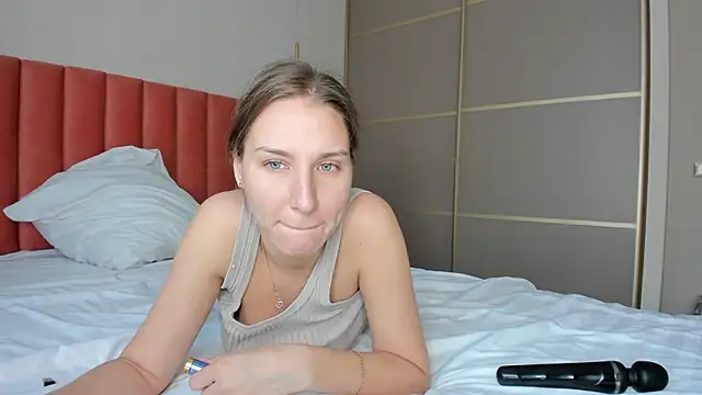 SofiClimbing online show from January 2025 04:47:02 AM