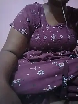 Snapshot of Tamilvalarmathi chatting on July 2026 02:02:02 PM Tamilvalarmathi online show from July 2026 02:02:02 PM