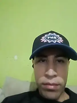 Nawel125 online show from June 2026 07:21:01 AM