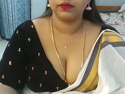 Snapshot of Tamil_hot_Meenu chatting on June 2026 06:11:01 AM Tamil hot Meenu online show from June 2026 06:11:01 AM