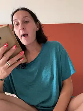 PregnantEmilia online show from July 2026 03:36:01 PM