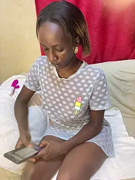 Snapshot of Beauty_Blacck chatting on June 2026 07:26:02 PM Beauty Blacck online show from June 2026 07:26:02 PM