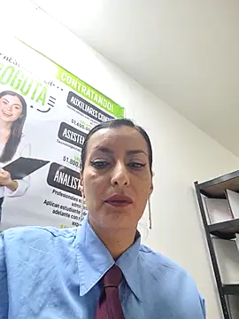 ALEJANDRA  28 online show from June 2026 02:28:02 PM