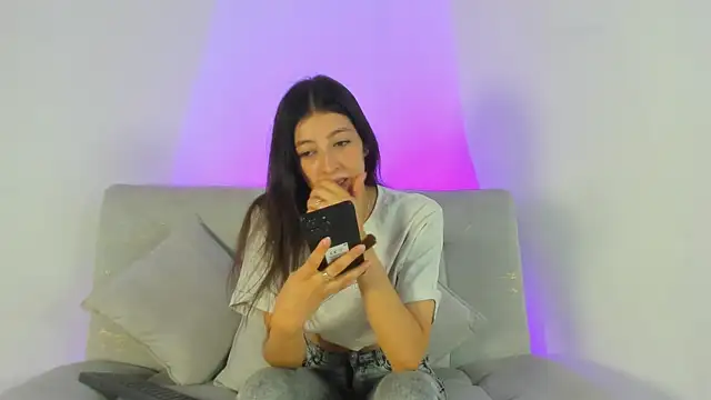 LindseyCarter online show from July 2026 08:01:01 PM