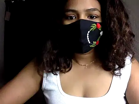 Snapshot of Nisha-moon chatting on June 2026 06:49:01 AM Nisha-moon online show from June 2026 06:49:01 AM