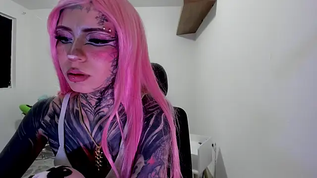 Nickidoll66  online show from June 2026 09:51:01 PM