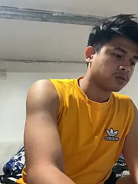 ChocoYummyHotdog online show from June 2026 11:49:02 AM