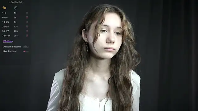Snapshot of BellaTear chatting on July 2026 07:14:02 AM BellaTear online show from July 2026 07:14:02 AM