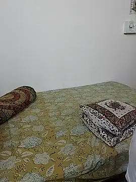 hot-shailu online show from June 2026 03:47:01 PM