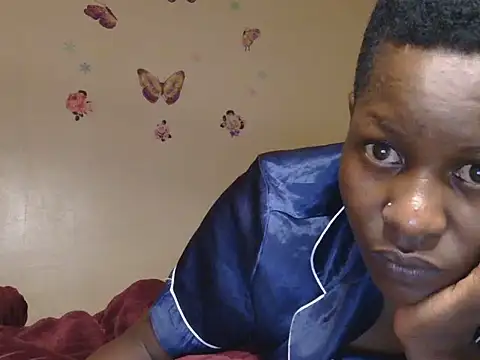 Snapshot of lunah_sexxy chatting on June 2026 06:38:01 AM lunah sexxy online show from June 2026 06:38:01 AM