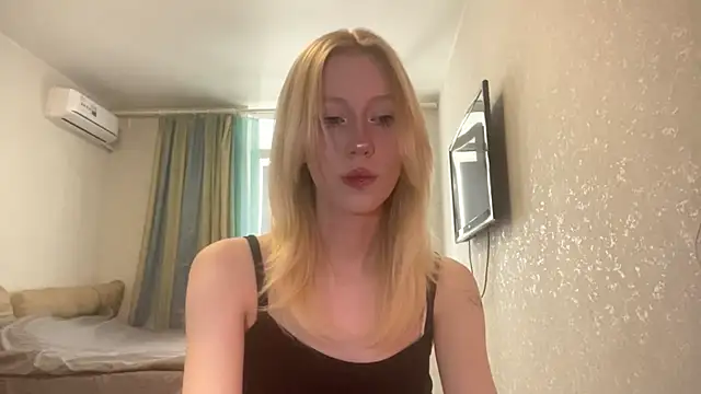 Snapshot of BossedFrog chatting on July 2026 12:08:01 PM BossedFrog online show from July 2026 12:08:01 PM