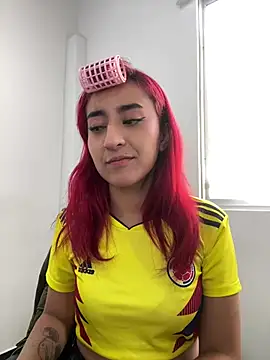 Juliethademon online show from June 2026 02:18:02 PM