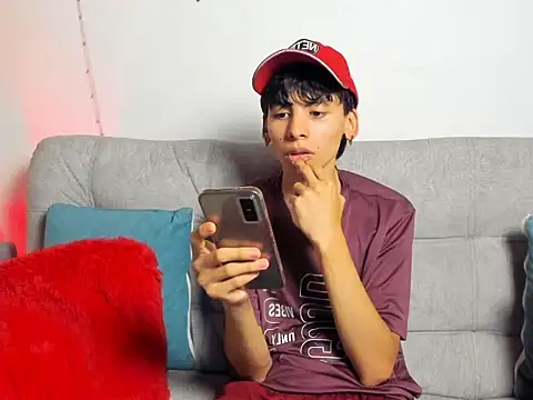 Angel Dustt1 online show from June 2026 08:35:01 PM