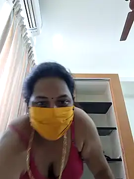 Hot Sreeja Tamil online show from June 2026 07:28:01 AM
