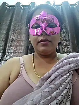 Hot Sreeja Tamil online show from July 2026 06:33:03 AM