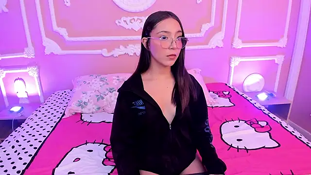 NinaSinclair online show from June 2026 11:21:01 AM