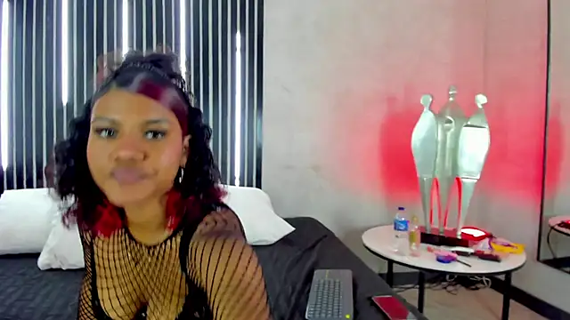 Charlotte ebonny01 online show from June 2026 07:58:02 PM