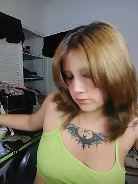 Snapshot of Belcetnat chatting on August 2026 04:14:01 AM Belcetnat online show from August 2026 04:14:01 AM