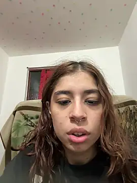 Cherry Luna1 online show from June 2026 11:41:01 PM