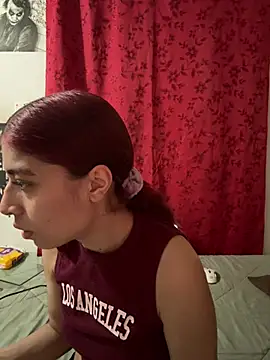 Cherry Luna1 online show from July 2026 01:20:01 PM