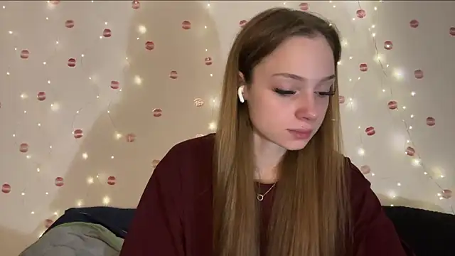 itskylieee online show from July 2026 10:20:02 AM