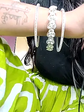 Snapshot of Romantic_riya_06 chatting on June 2026 06:41:01 AM Romantic riya 06 online show from June 2026 06:41:01 AM