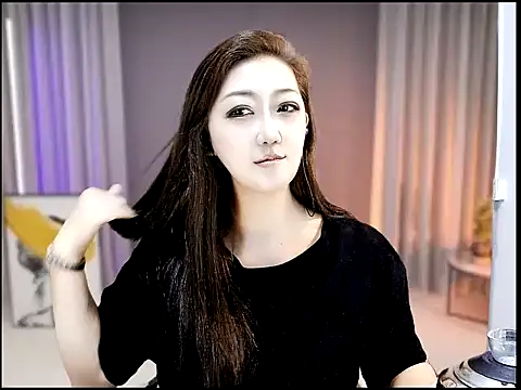 Snapshot of Mimi131499 chatting on July 2026 01:17:02 PM Mimi131499 online show from July 2026 01:17:02 PM