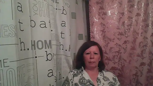 Schastlivaya43 online show from June 2026 06:56:01 PM