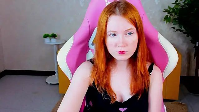 ari-kittyy online show from June 2026 04:02:02 AM