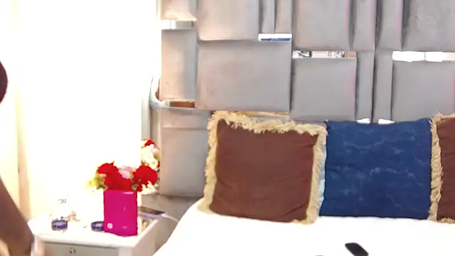 IvyEllis1 online show from June 2026 03:53:01 PM
