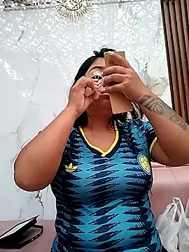 Snapshot of Amber_Herrera chatting on June 2026 12:29:02 PM Amber Herrera online show from June 2026 12:29:02 PM