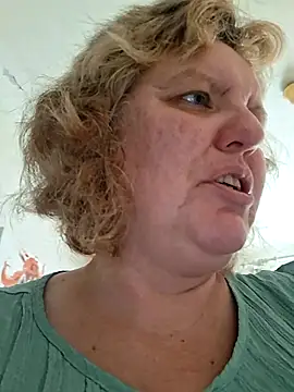 SonyaMarmeladx online show from July 2026 02:14:01 PM