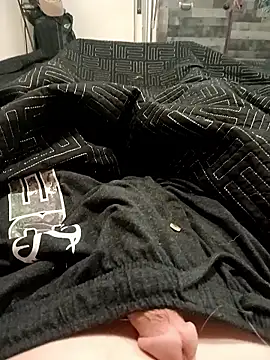 Snapshot of Mstrdstrctn7 chatting on January 2026 02:33:02 PM Mstrdstrctn7 online show from January 2026 02:33:02 PM