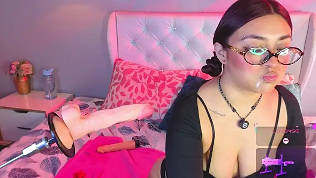 Snapshot of ginger_honey_ chatting on July 2026 01:06:02 PM ginger honey online show from July 2026 01:06:02 PM