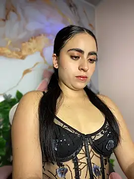 LILI 911 online show from June 2026 09:50:02 PM